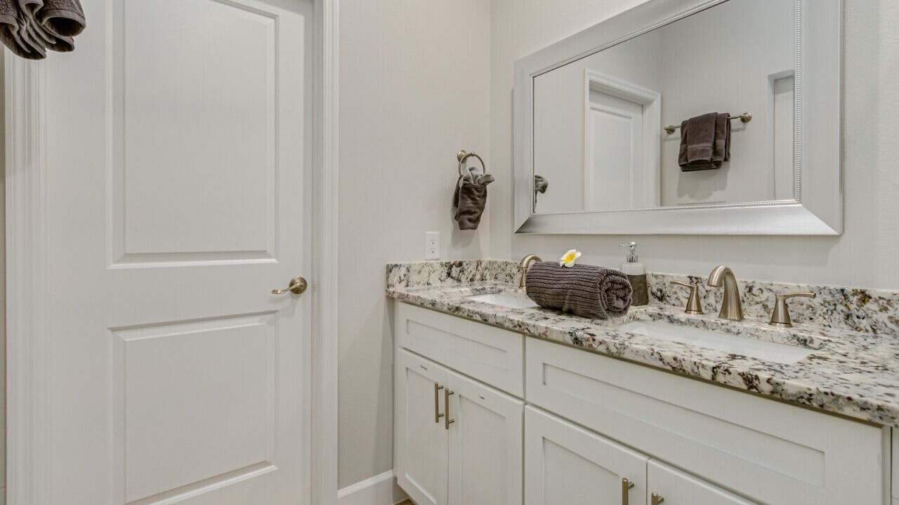 Photo of Bathroom in Port Malabar