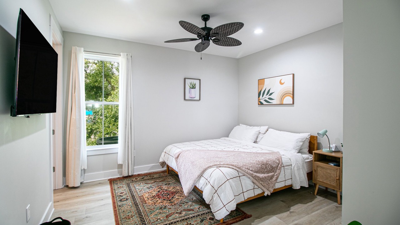 Photo of Bedroom in Gulfport