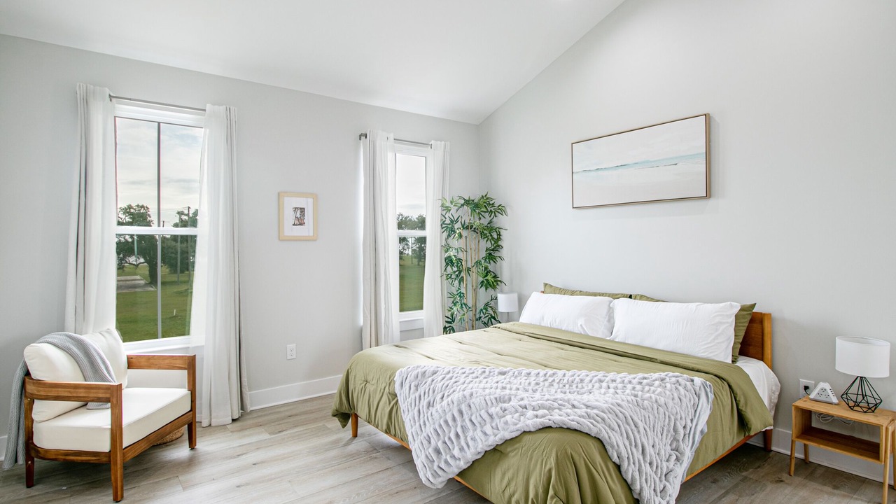 Photo of Bedroom in Gulfport