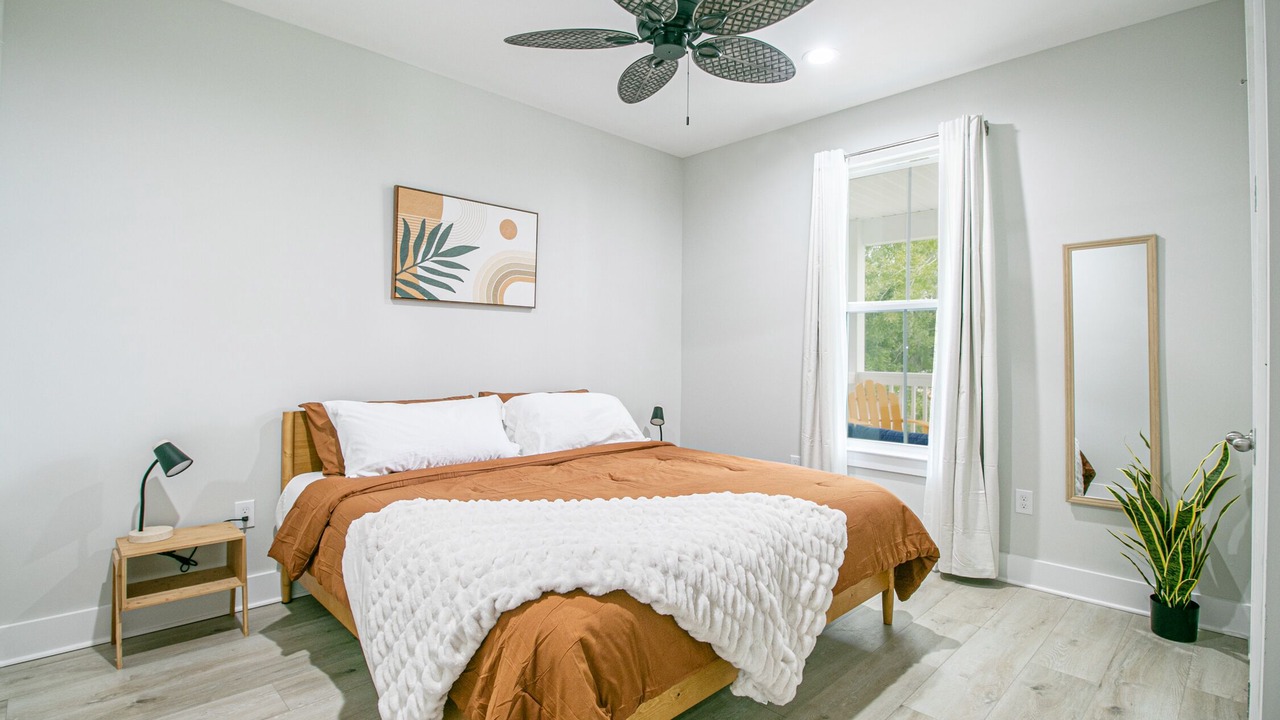 Photo of Bedroom in Gulfport
