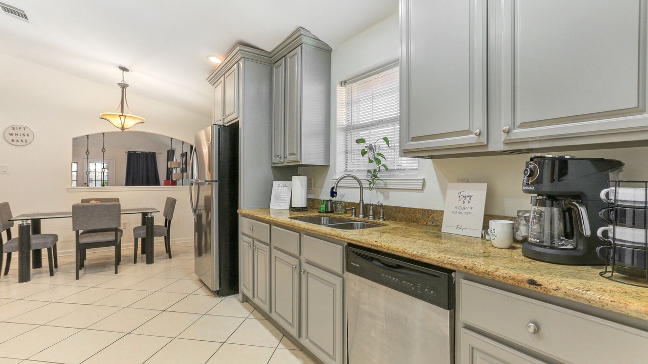 Photo of Kitchen in Little Woods