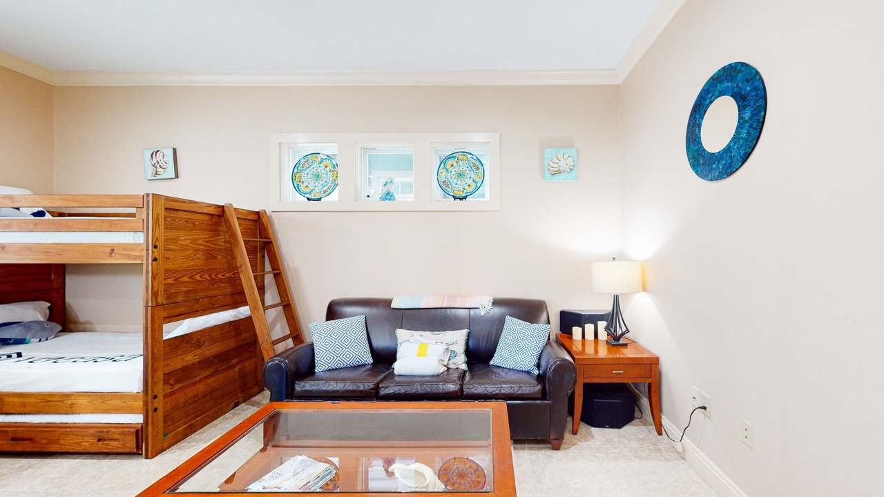 Photo of Bedroom in Crescent Beach