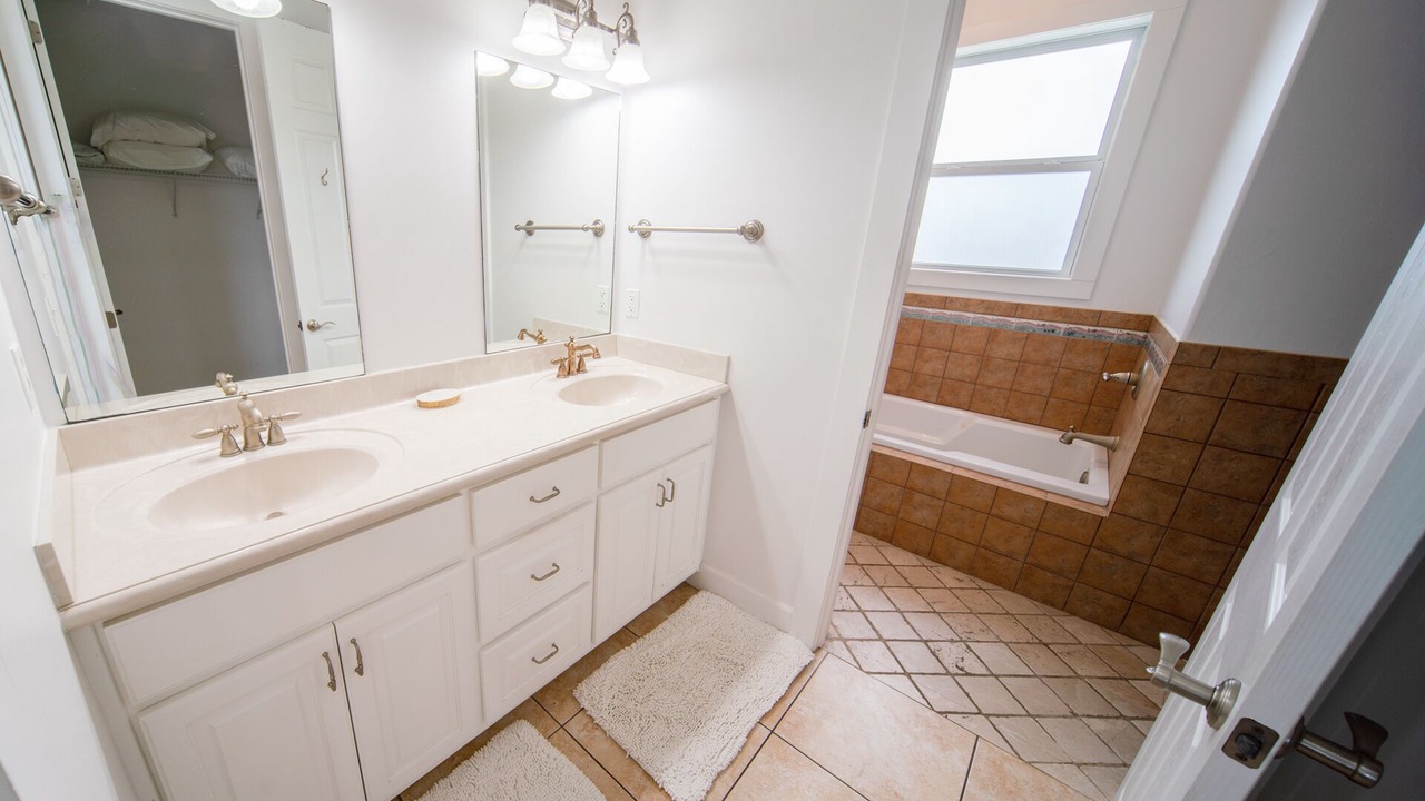 Photo of Bathroom in East End