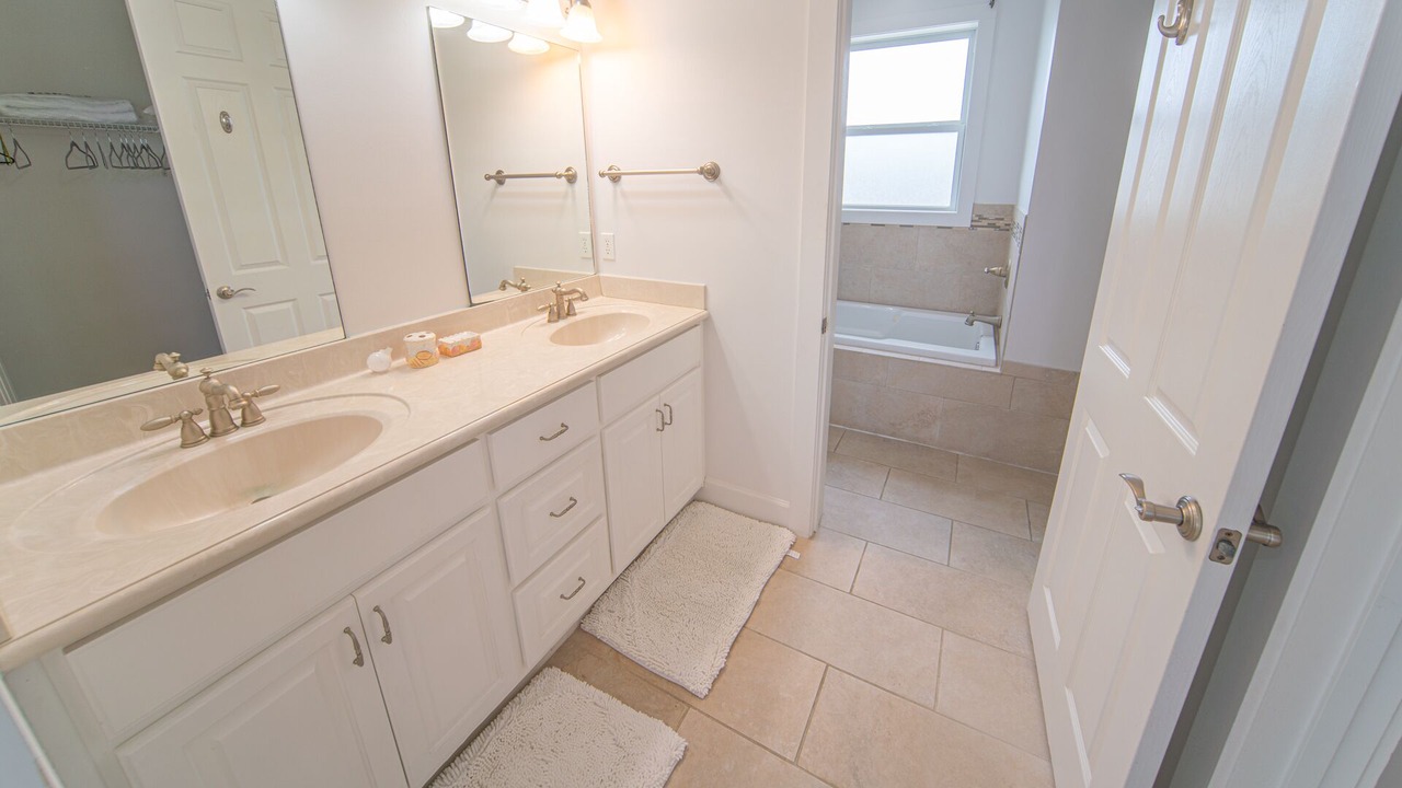 Photo of Bathroom in East End