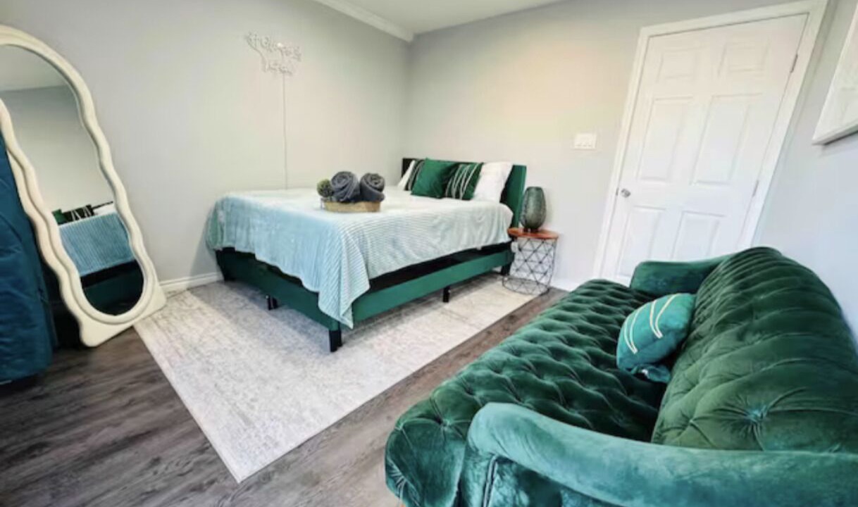 Photo of Bedroom in Clodine