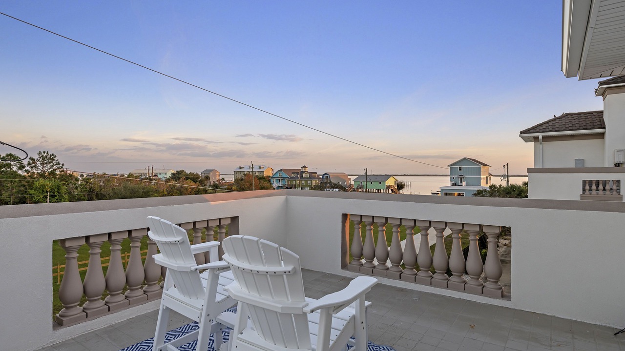 Photo of Patio Balcony in Ono Island