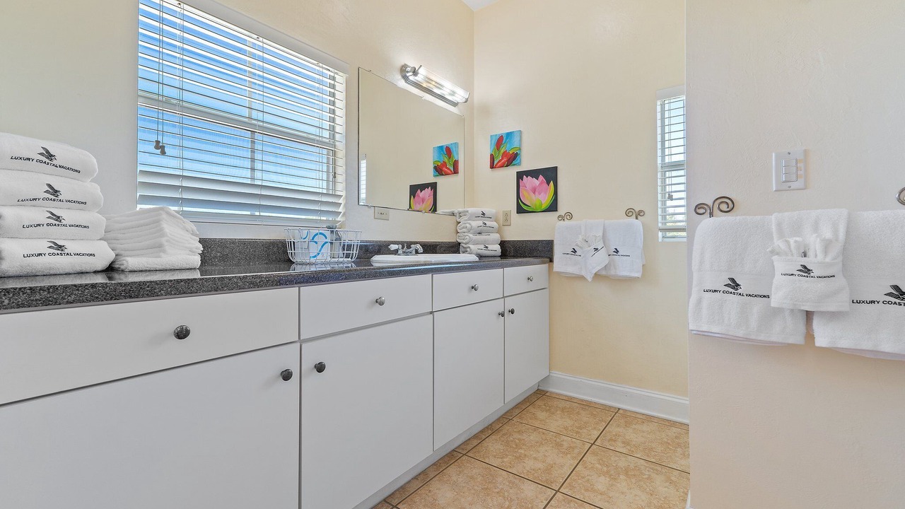Photo of Bathroom in Ono Island