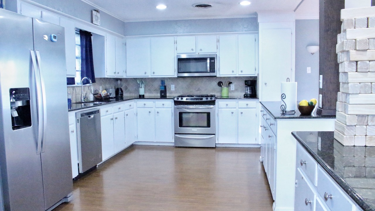 Photo of Kitchen in Sulphur
