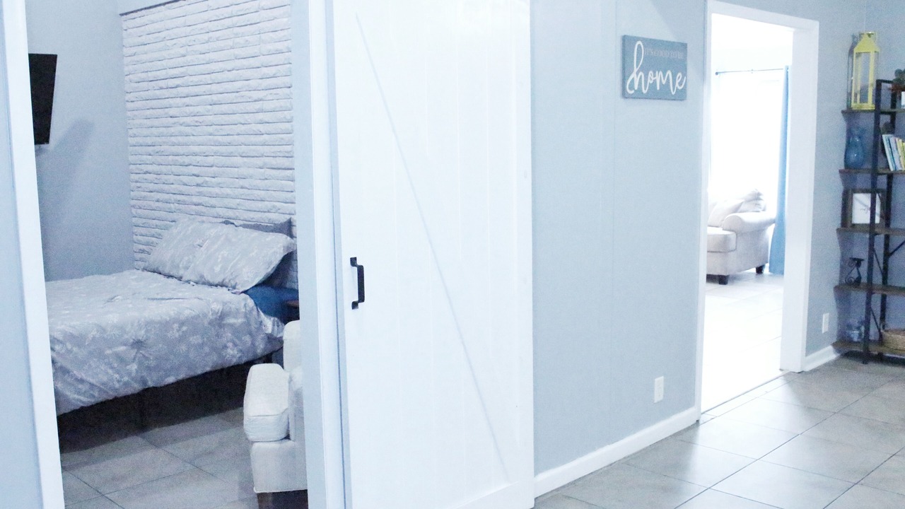 Photo of Bedroom in Sulphur