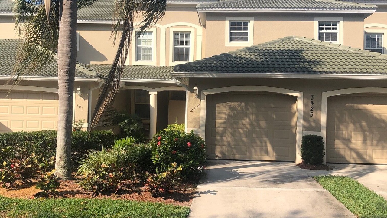 Photo of Outdoor in Naples
