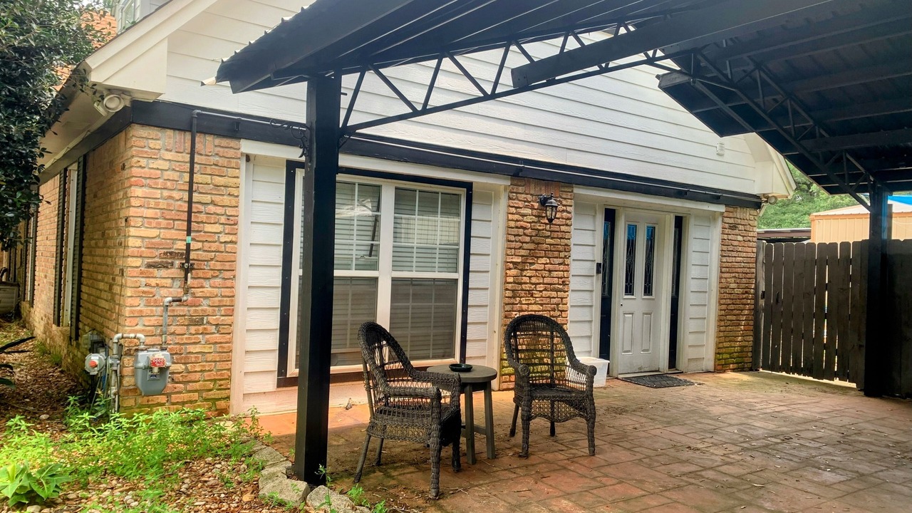 Photo of Patio Balcony in Milton