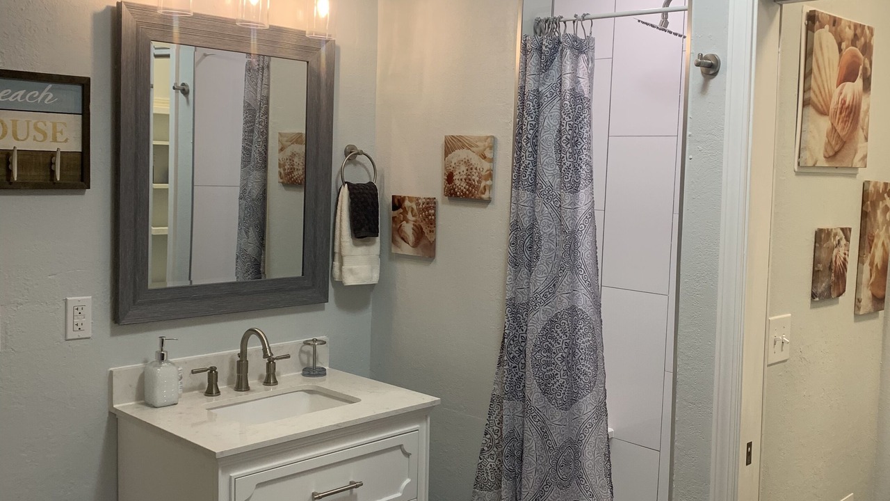 Photo of Bathroom in Milton