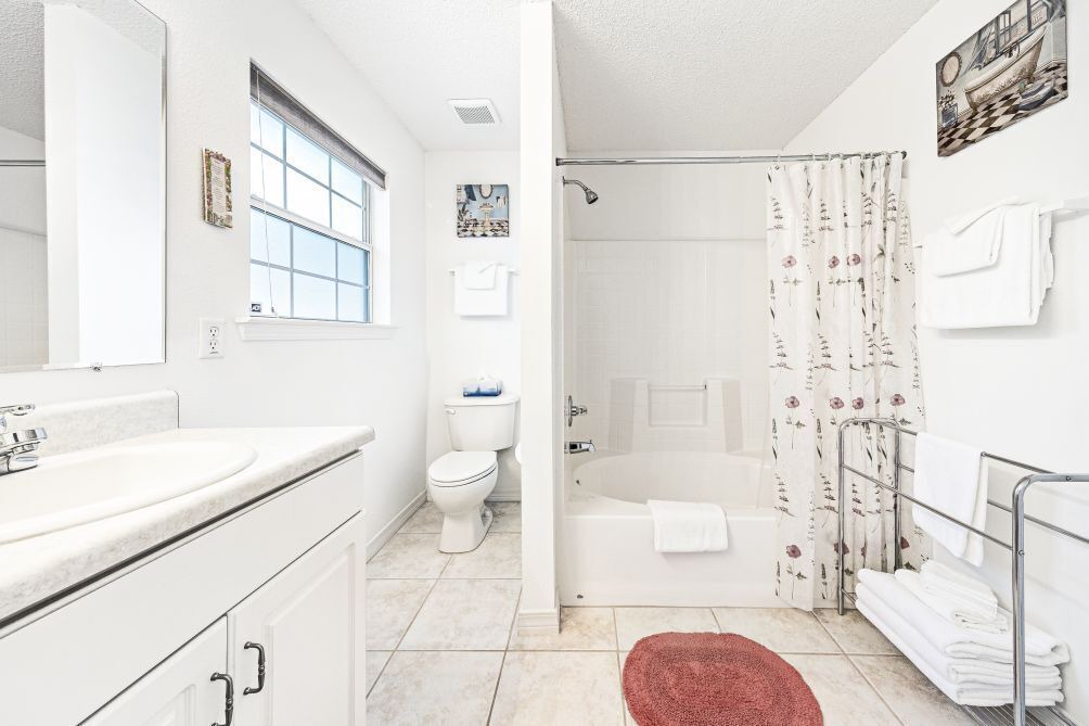 Photo of Bathroom in Ono Island