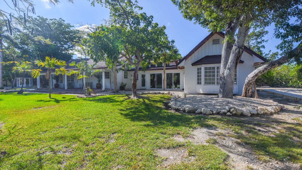 Photo of Outdoor in Sugarloaf Key