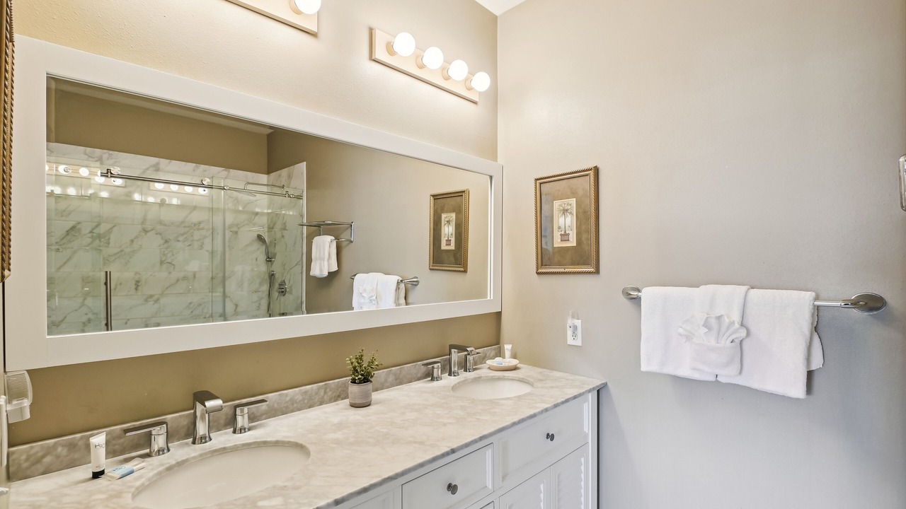 Photo of Bathroom in Frangista Beach