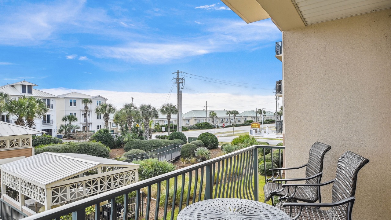 Photo of Patio Balcony in Frangista Beach