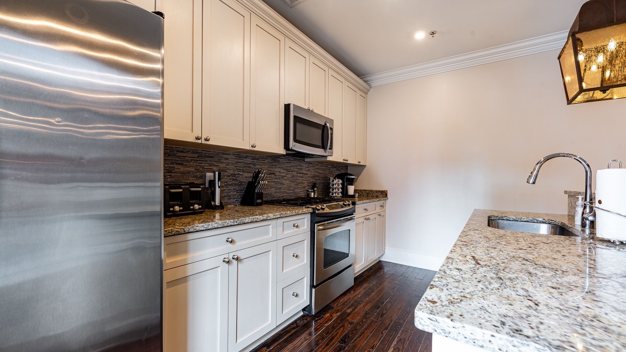 Photo of Kitchen in French Quarter