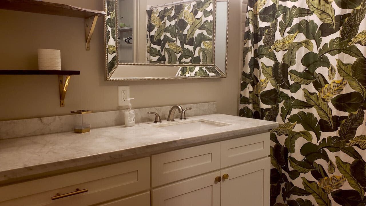 Photo of Bathroom in Holy Cross District