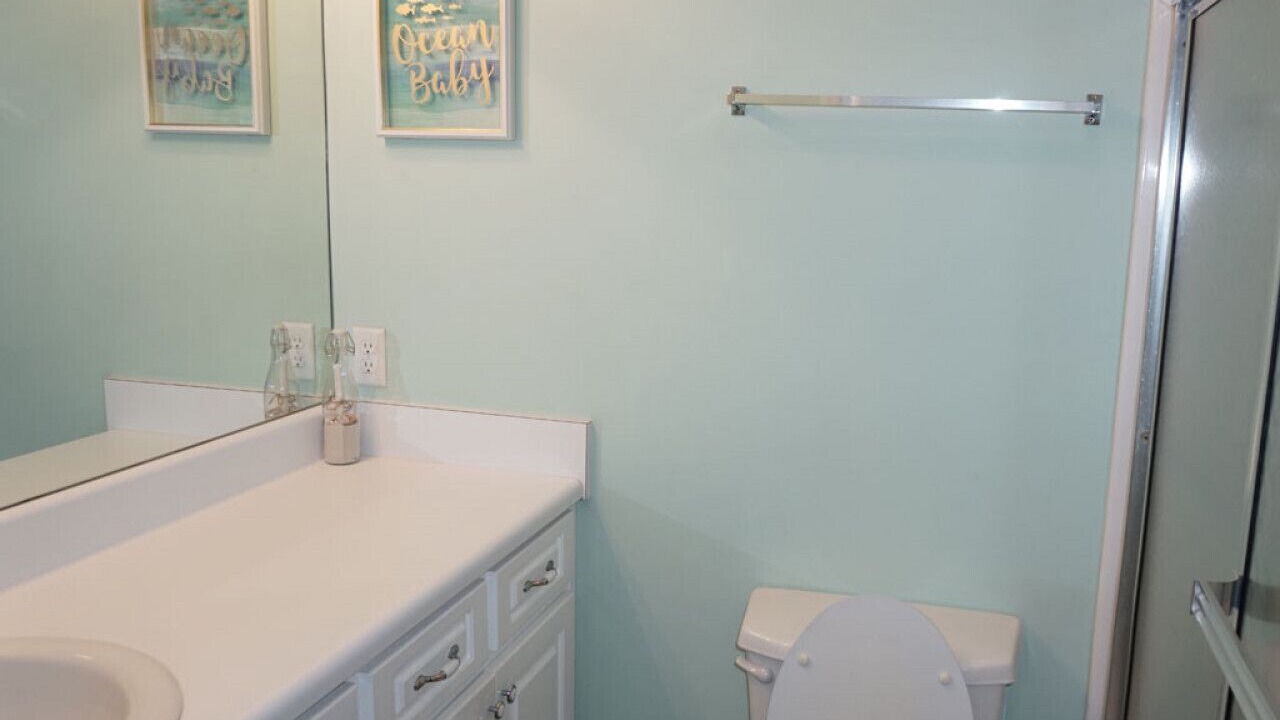 Photo of Bathroom in Lower Grand Lagoon