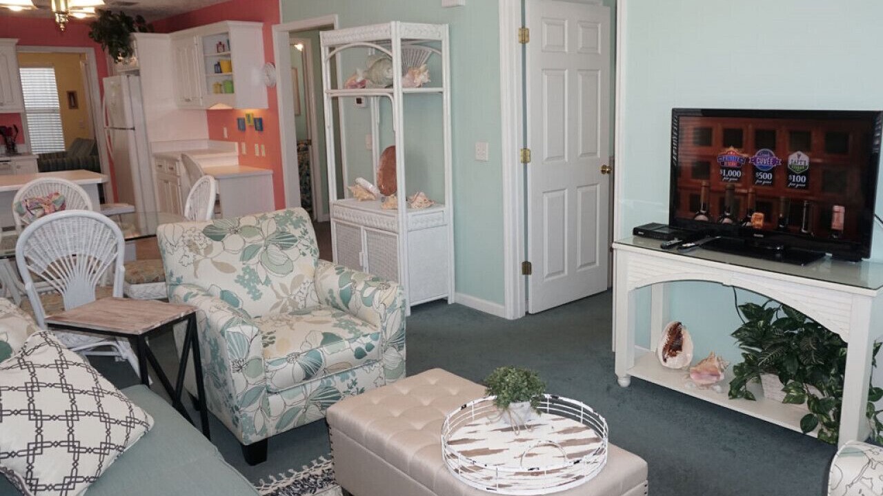 Photo of Livingroom in Lower Grand Lagoon