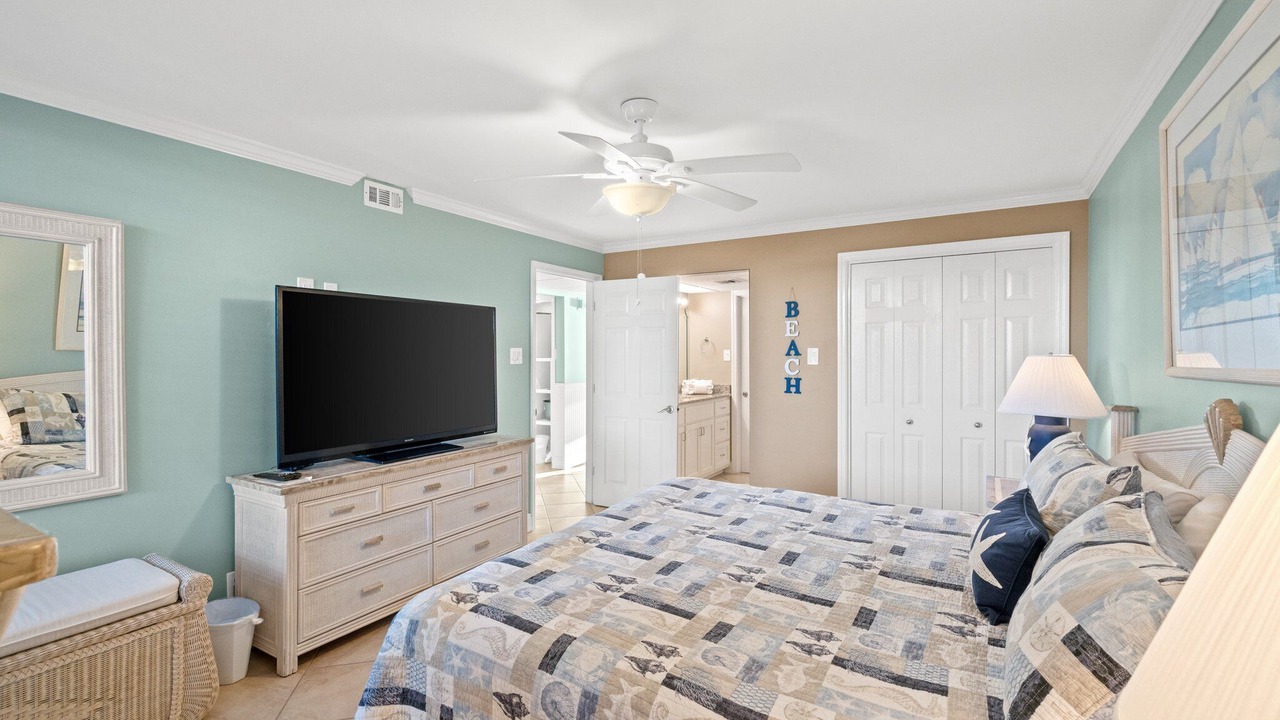 Photo of Bedroom in Holiday Beach