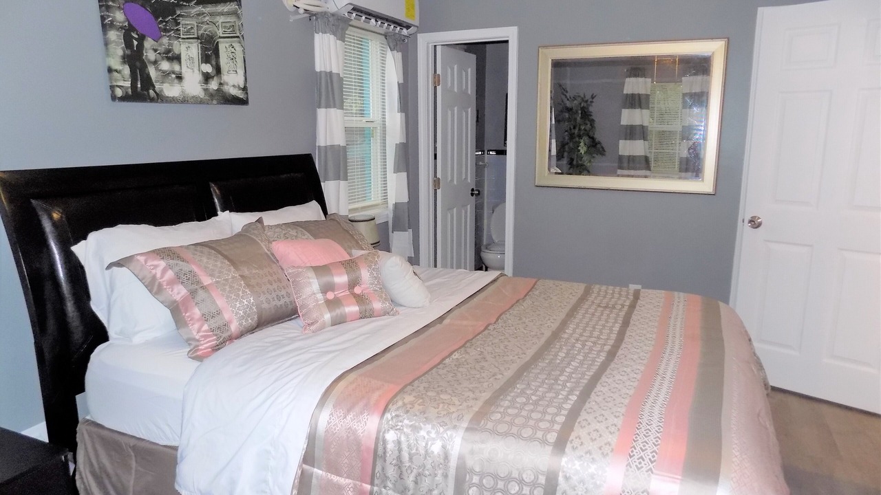 Photo of Bedroom in Pensacola