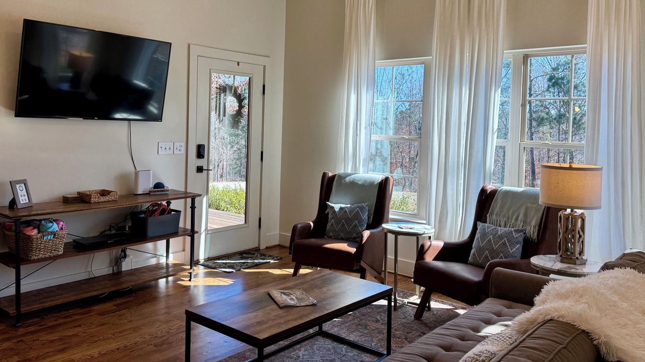 Photo of Bedroom in Tallassee