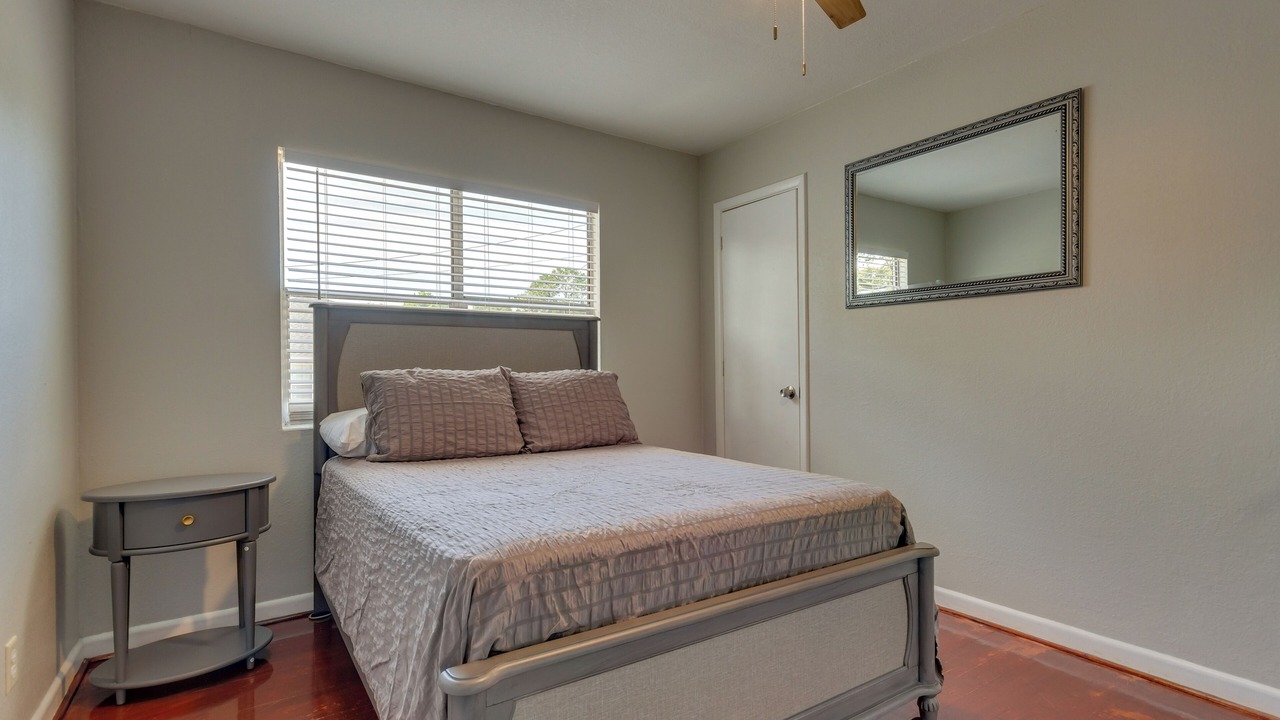 Photo of Bedroom in Wright