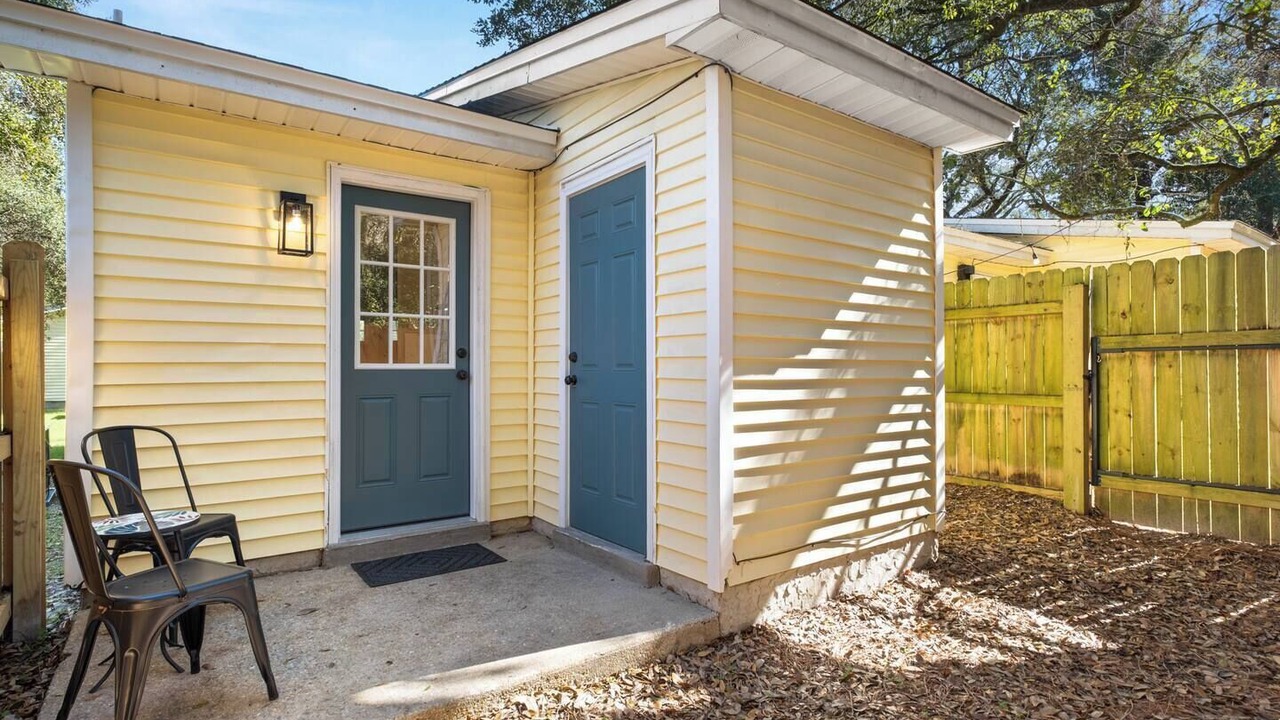 Photo of Patio Balcony in Northeast Pensacola