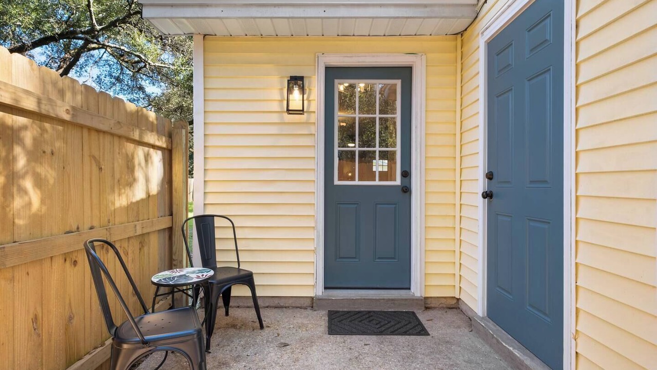 Photo of Patio Balcony in Northeast Pensacola