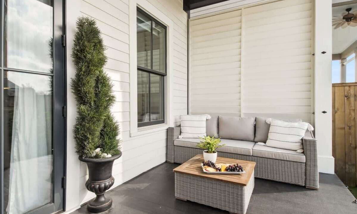 Photo of Patio Balcony in Algiers Point