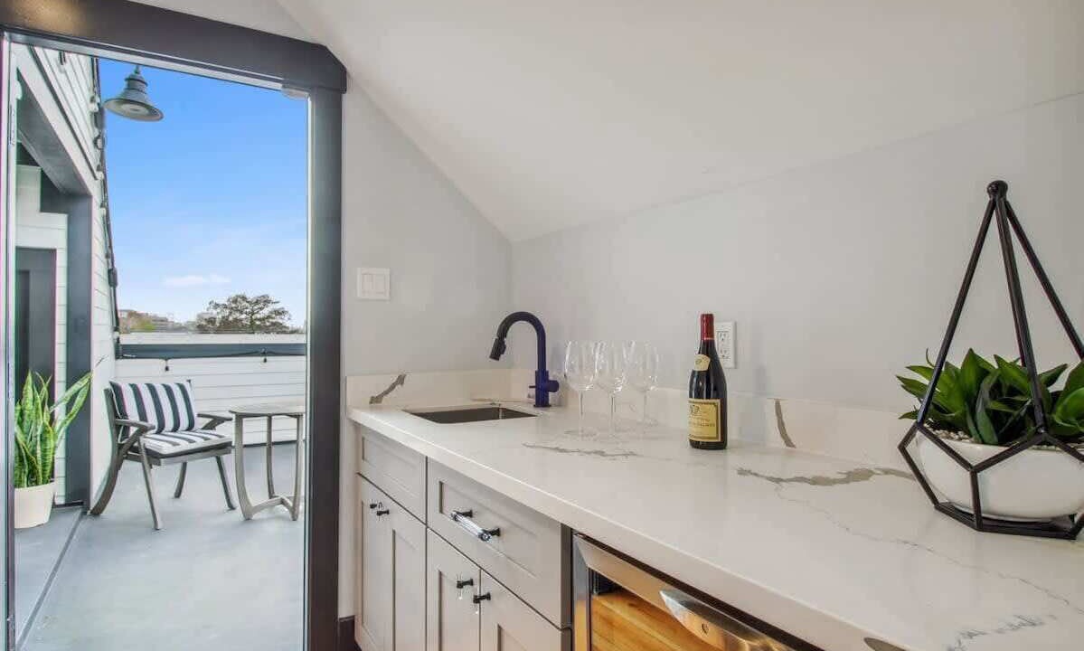 Photo of Kitchen in Algiers Point
