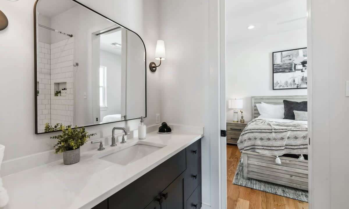 Photo of Bathroom in Whitney