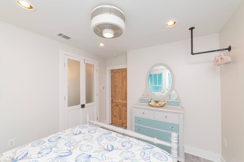 Photo of Bathroom in Old Town
