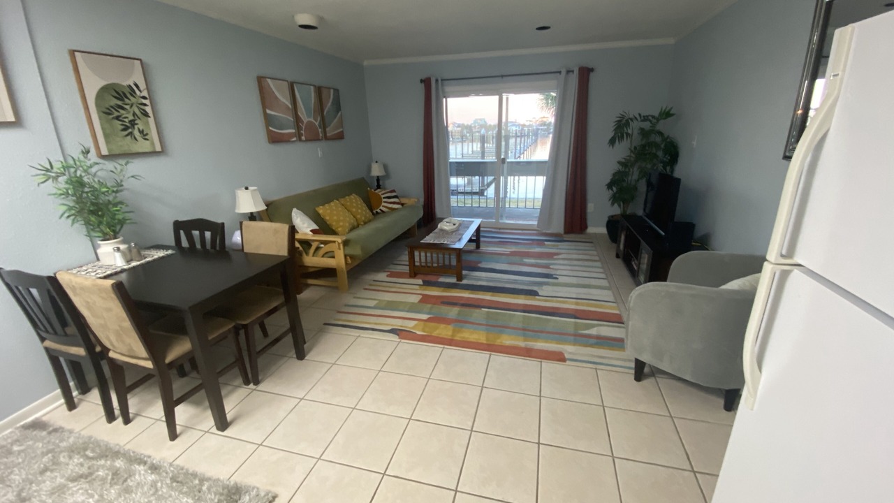 Photo of Livingroom in Port Arthur