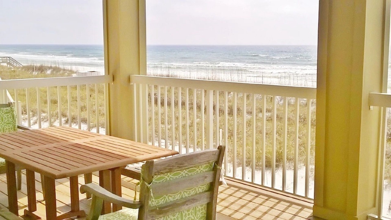 Photo of Patio Balcony in Destiny Shores