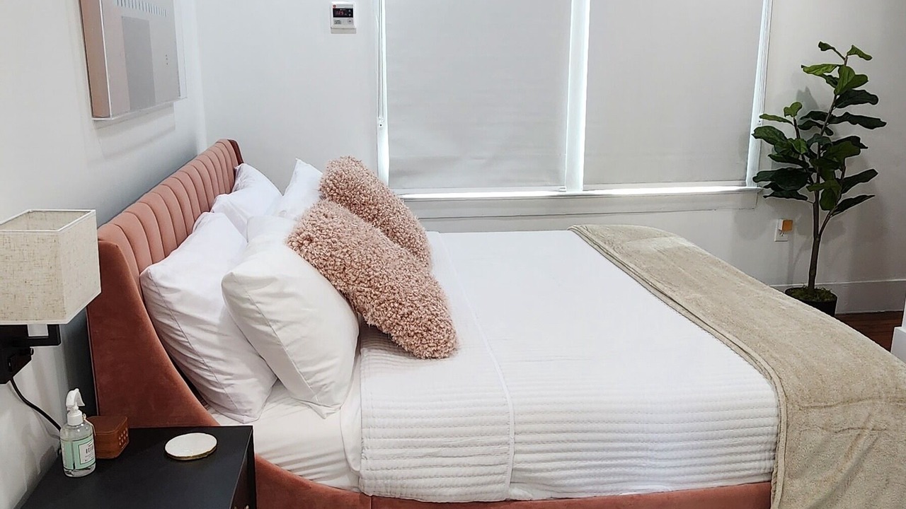 Photo of Bedroom in Mid City South