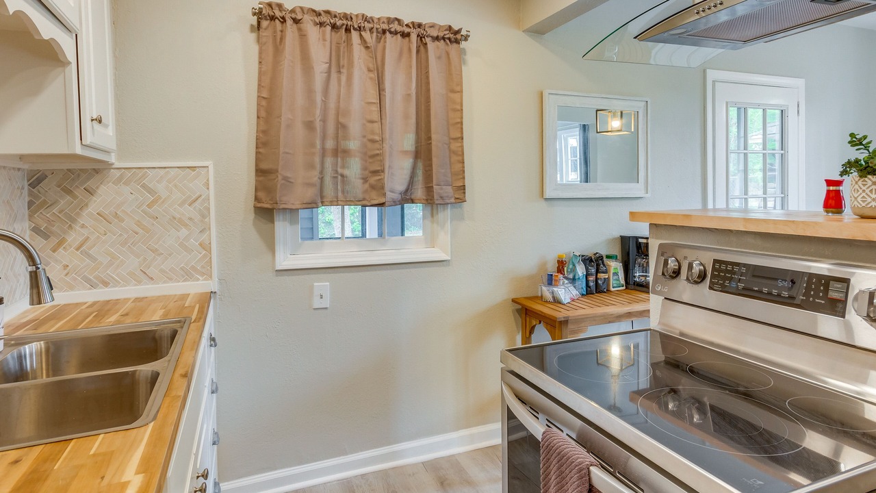 Photo of Kitchen in New Warrington
