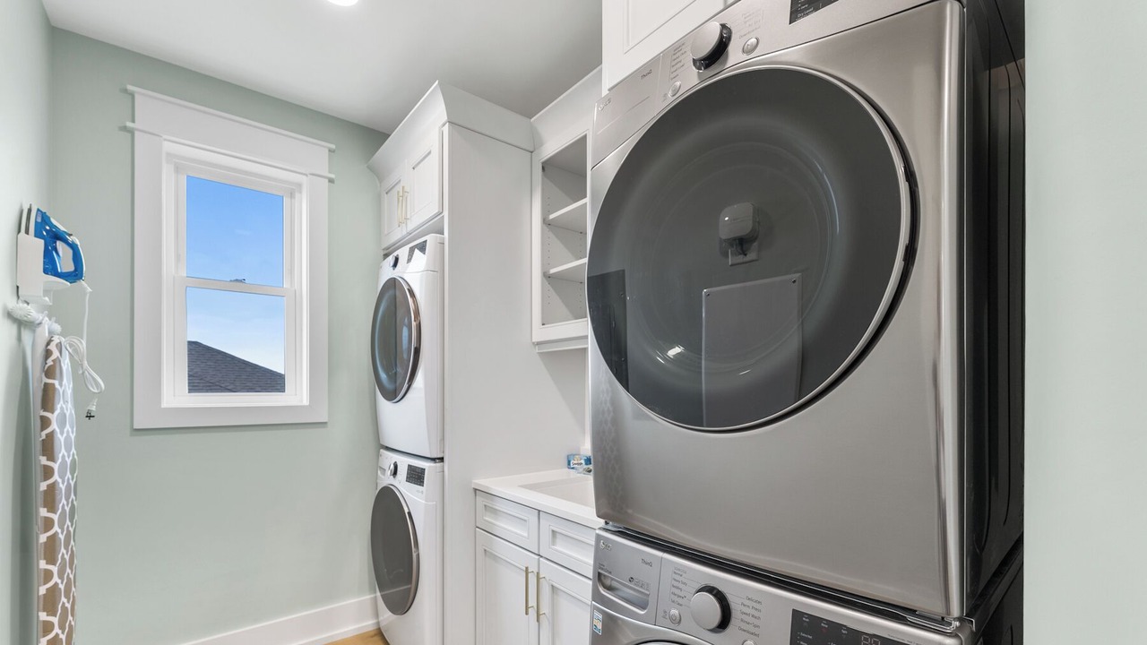 Photo of Bedroom in Laguna Beach Estates