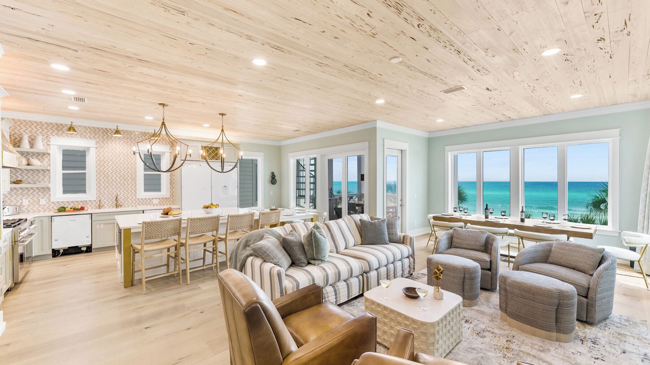 Photo of Patio Balcony in Laguna Beach Estates