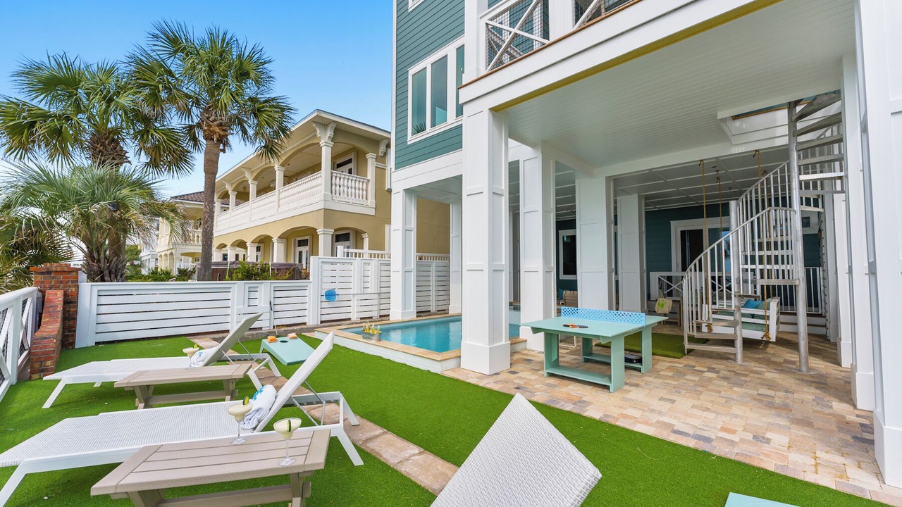 Photo of Outdoor in Laguna Beach Estates