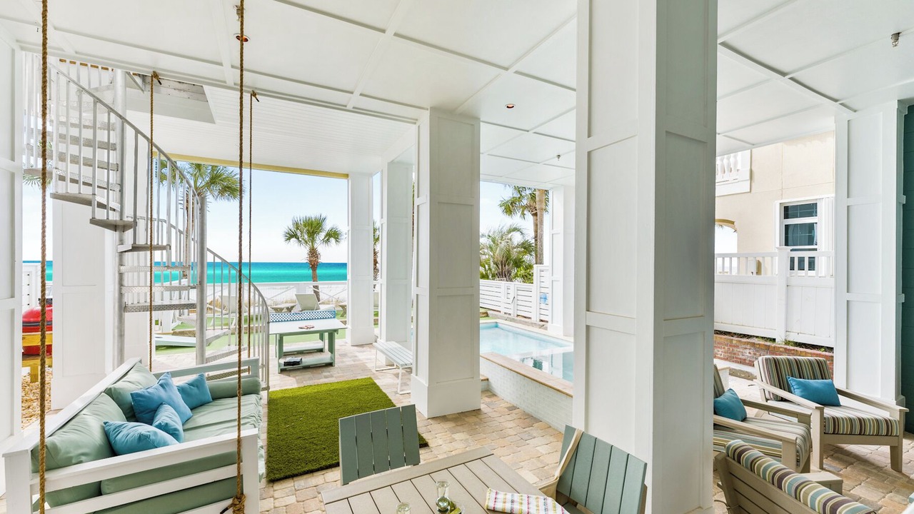 Photo of Outdoor in Laguna Beach Estates