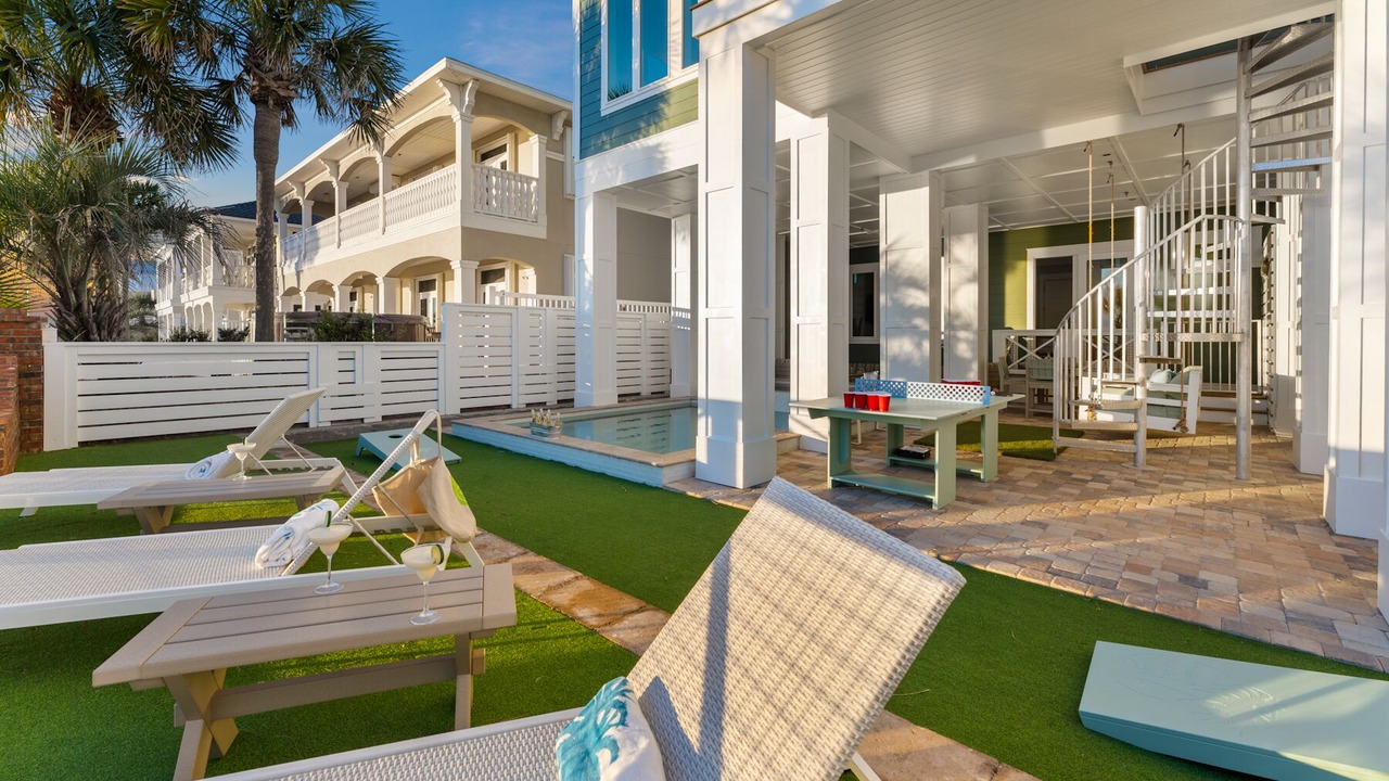 Photo of Outdoor in Laguna Beach Estates