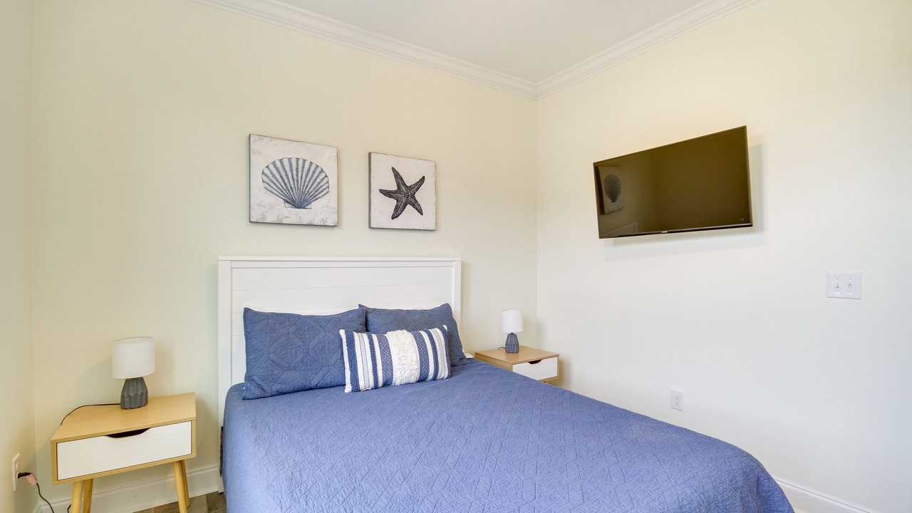 Photo of Bedroom in Waveland