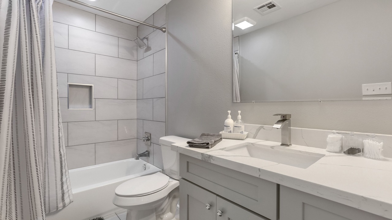 Photo of Bathroom in Saint Thomas Development