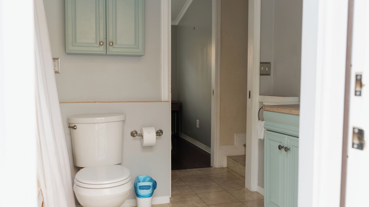Photo of Bathroom in Old Northwood Historic District