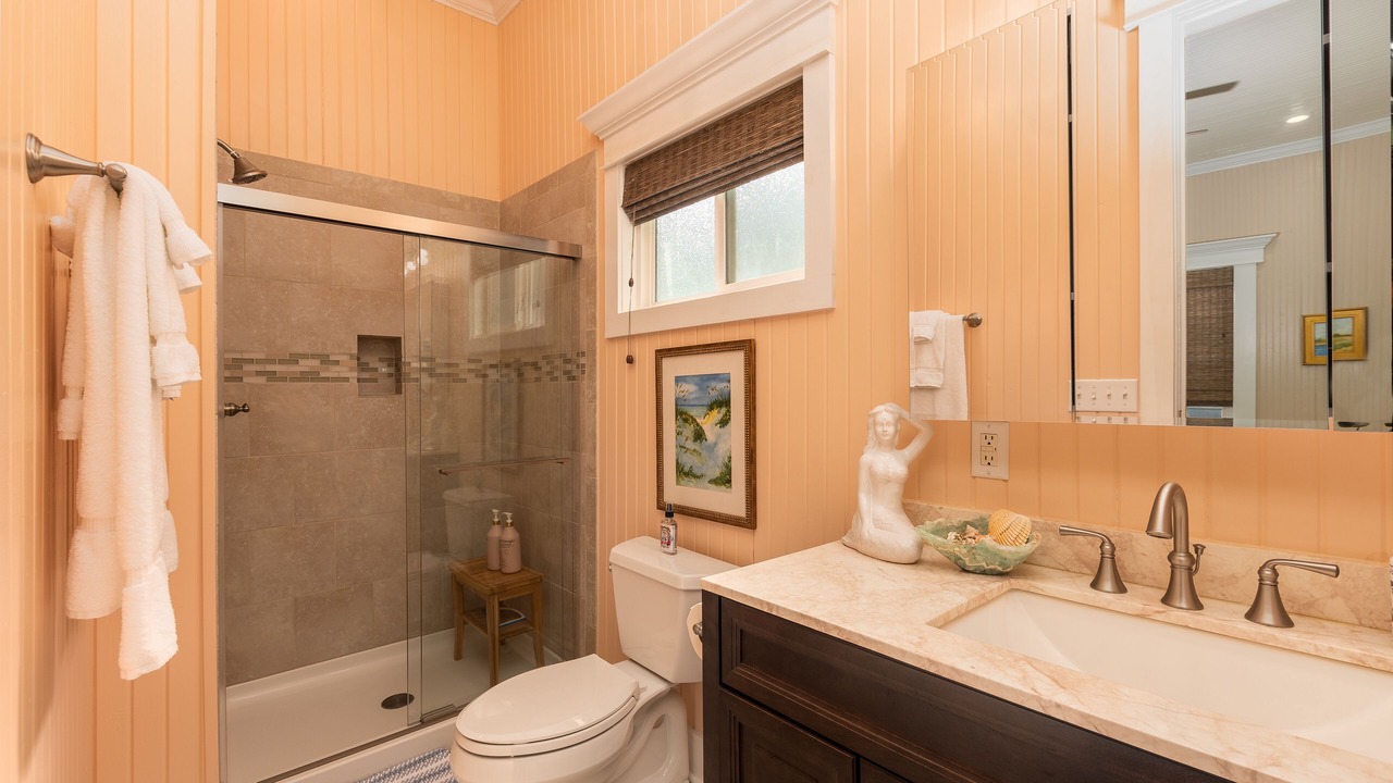 Photo of Bathroom in Bay St Louis