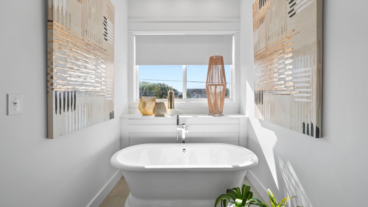 Photo of Bathroom in Laguna Beach Estates