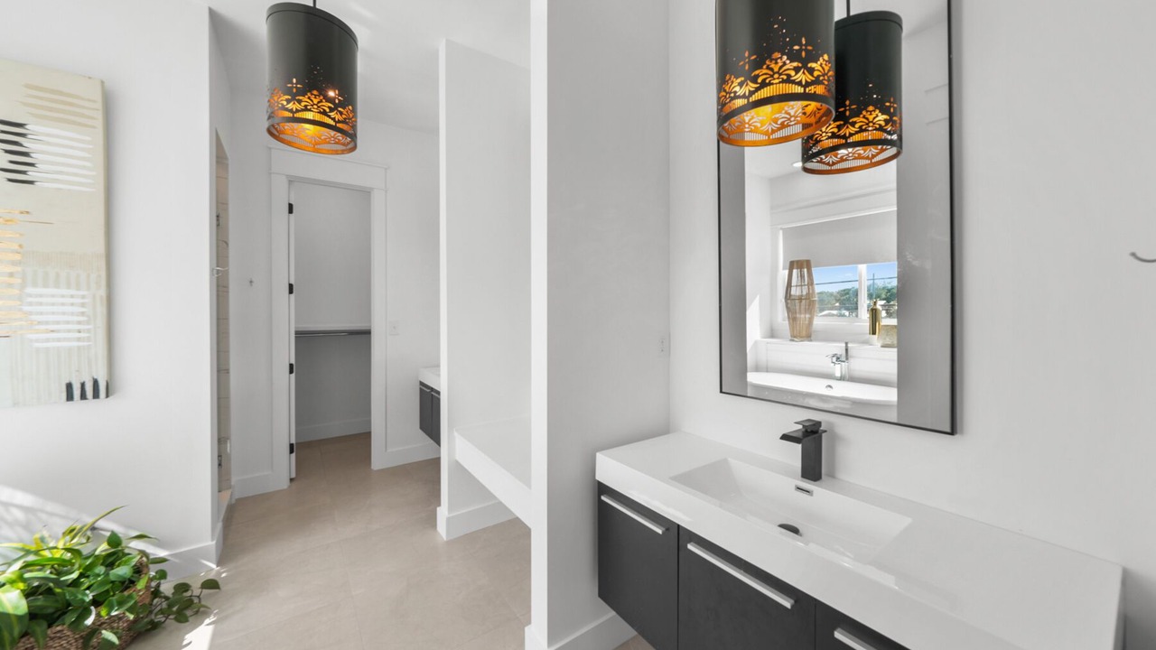 Photo of Bathroom in Laguna Beach Estates