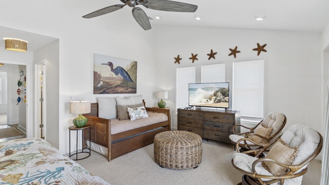 Photo of Bedroom in Alligator Point